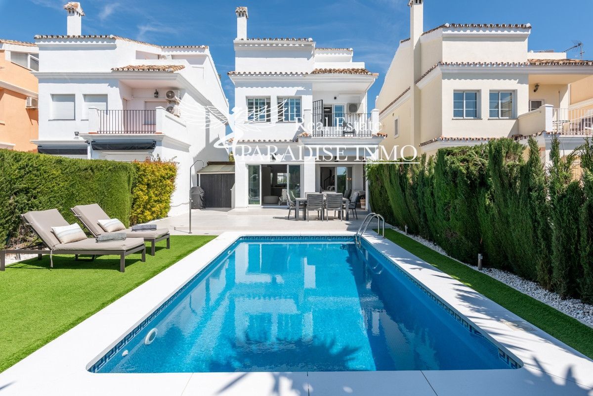 Detached villa for sale Estepona, Málaga. Ref: 3873. Paradise Group 