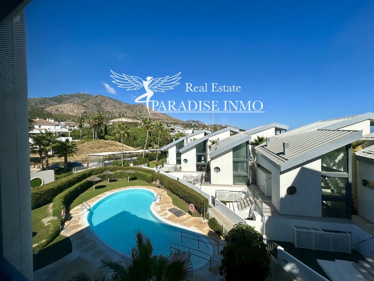 Flat for sale Fuengirola, Málaga. Ref: 3879. Paradise Group 