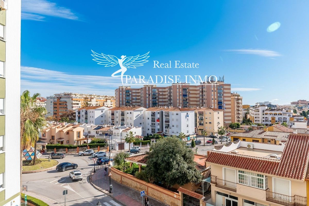 Flat for sale Fuengirola, Málaga. Ref: 3884. Paradise Group 