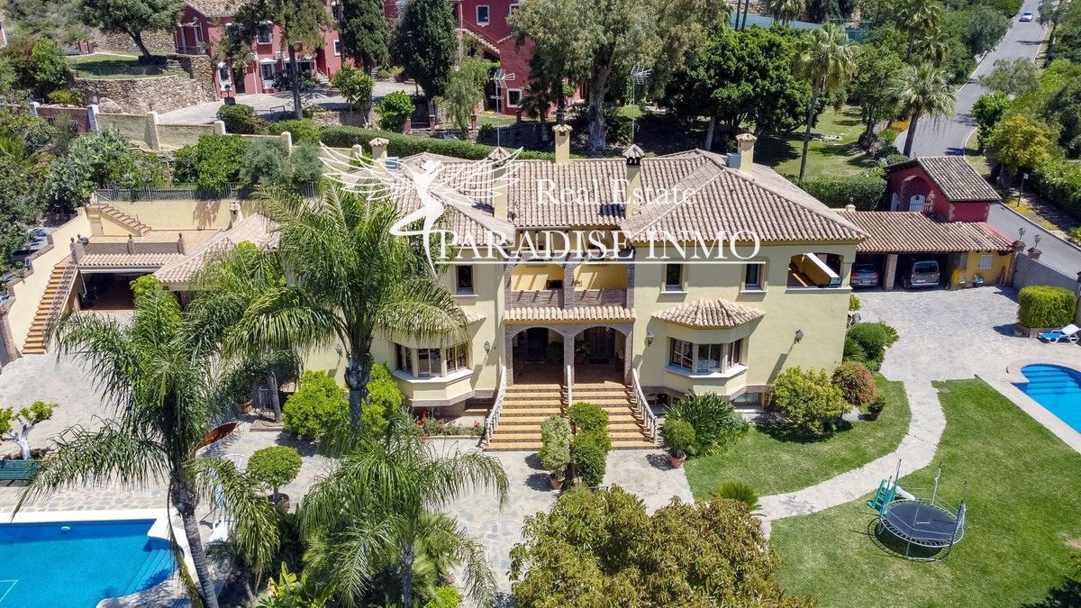 Detached villa for sale Benahavis, Málaga. Ref: 3914. Paradise Group 