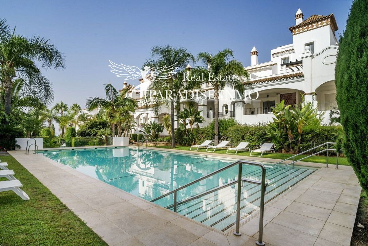 Flat for sale Marbella, Málaga. Ref: 3926. Paradise Group 