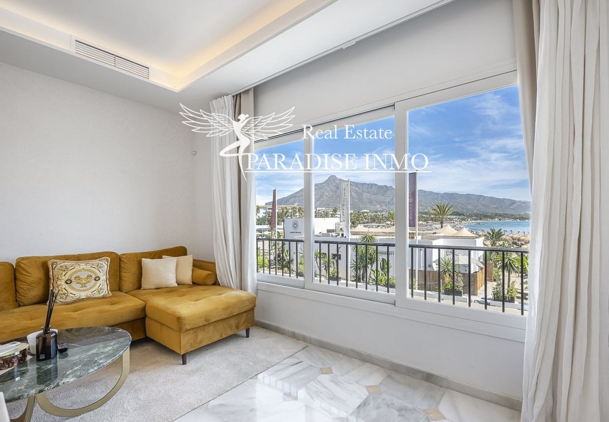 Flat for sale Marbella, Málaga. Ref: 3941. Paradise Group 