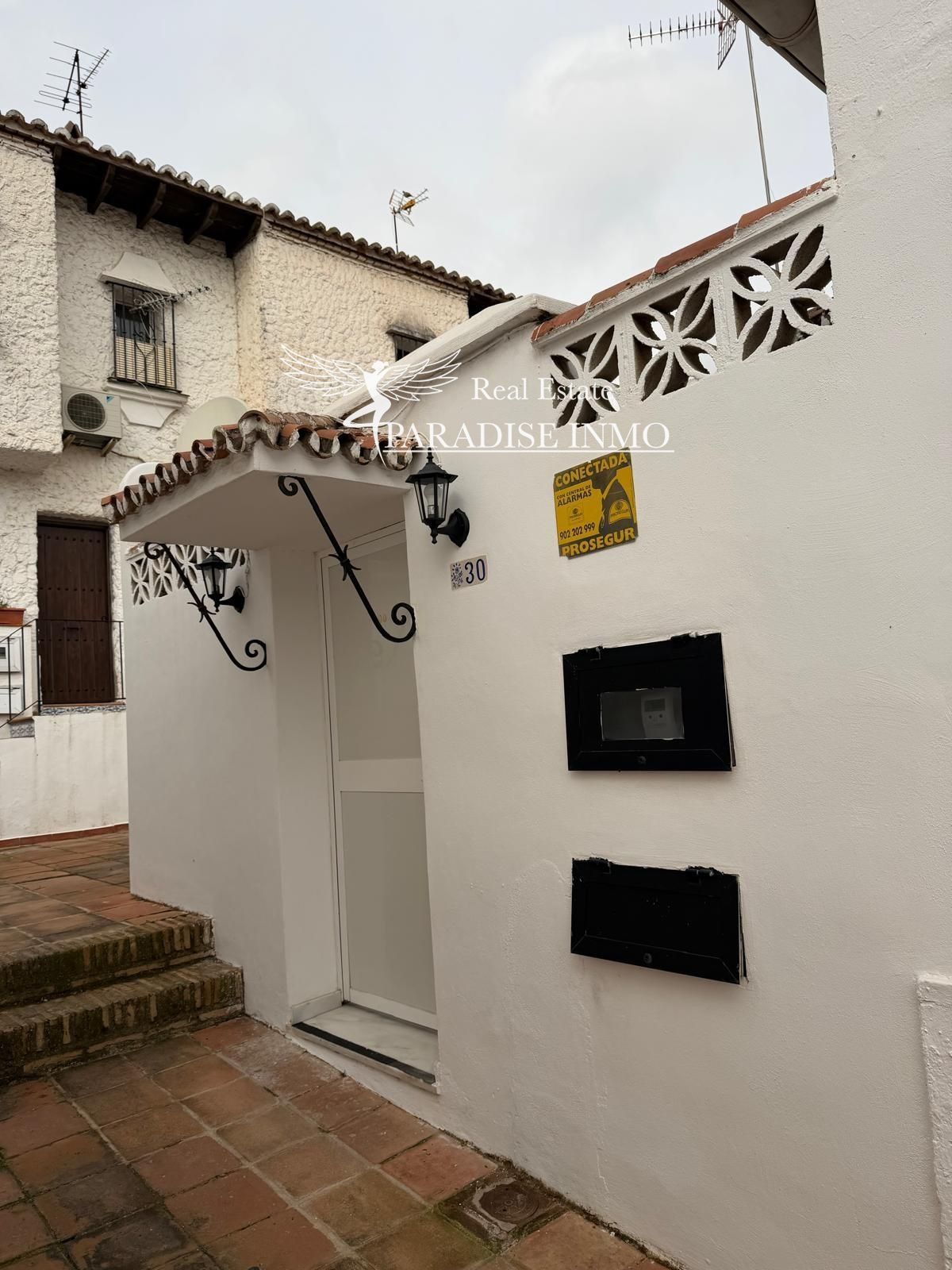 House for sale Marbella, Málaga. Ref: 3948. Paradise Group 