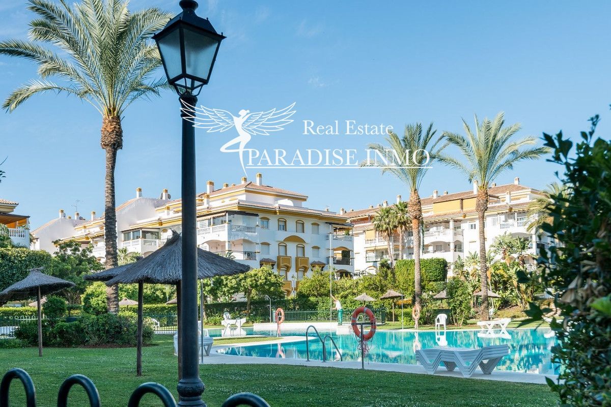 Flat for sale Marbella, Málaga. Ref: 3953. Paradise Group 