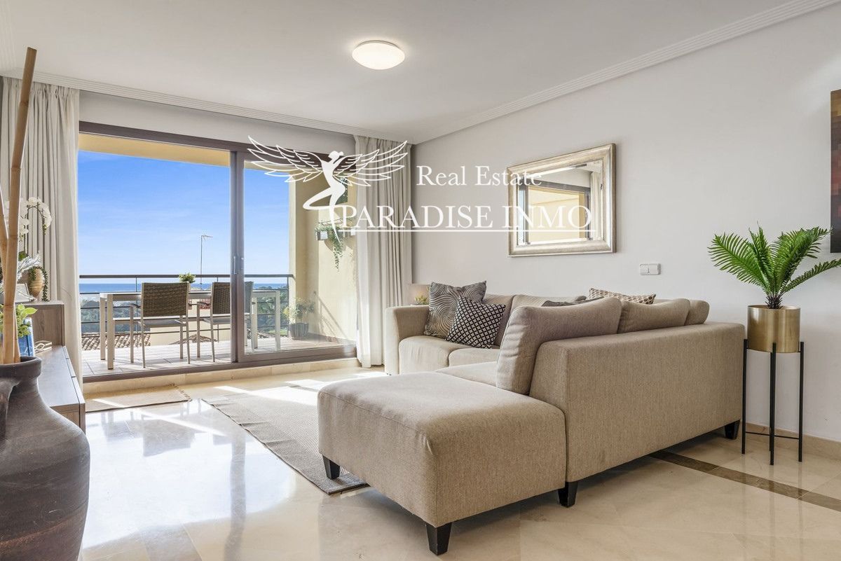 Flat for sale Benahavis, Málaga. Ref: 3986. Paradise Group 