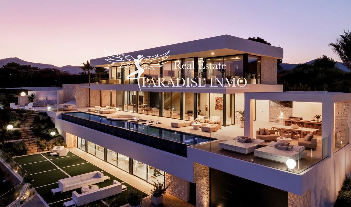 Detached villa for sale Benahavis, Málaga. Ref: 4003. Paradise Group 