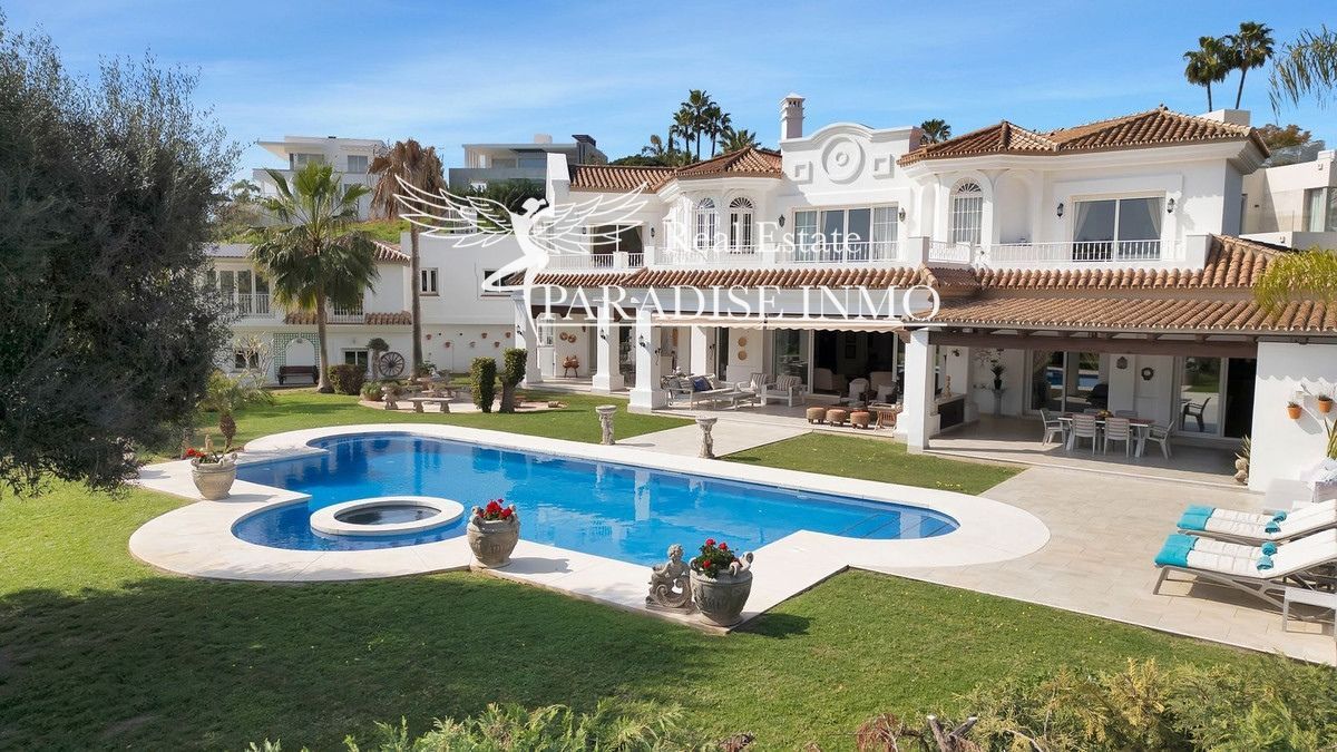 Detached villa for sale Marbella, Málaga. Ref: 4005. Paradise Group 