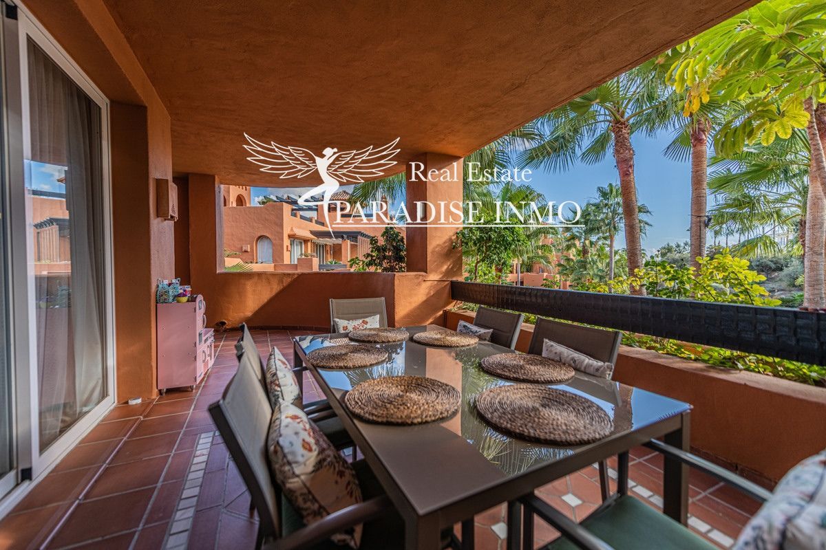 Flat for sale Marbella, Málaga. Ref: 4037. Paradise Group 