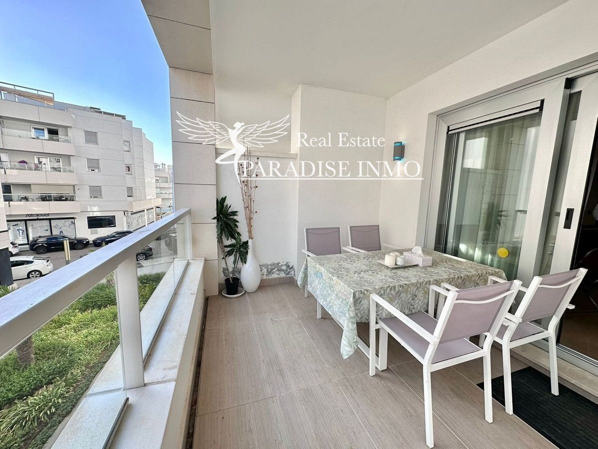 Flat for sale Marbella, Málaga. Ref: 4106. Paradise Group 