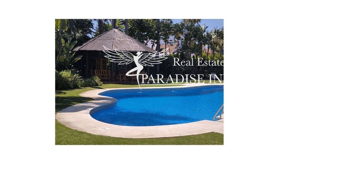 Flat for sale Marbella, Málaga. Ref: 4109. Paradise Group 