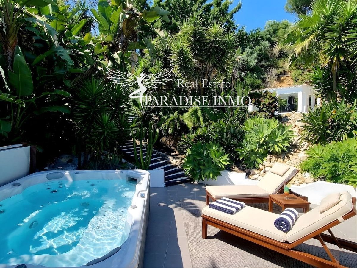 Detached villa for sale Marbella, Málaga. Ref: 4117. Paradise Group 