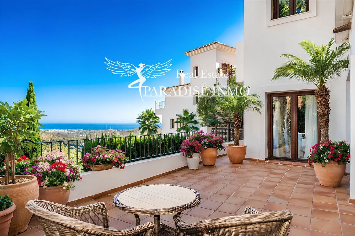 Detached villa for sale Benahavis, Málaga. Ref: 4118. Paradise Group 