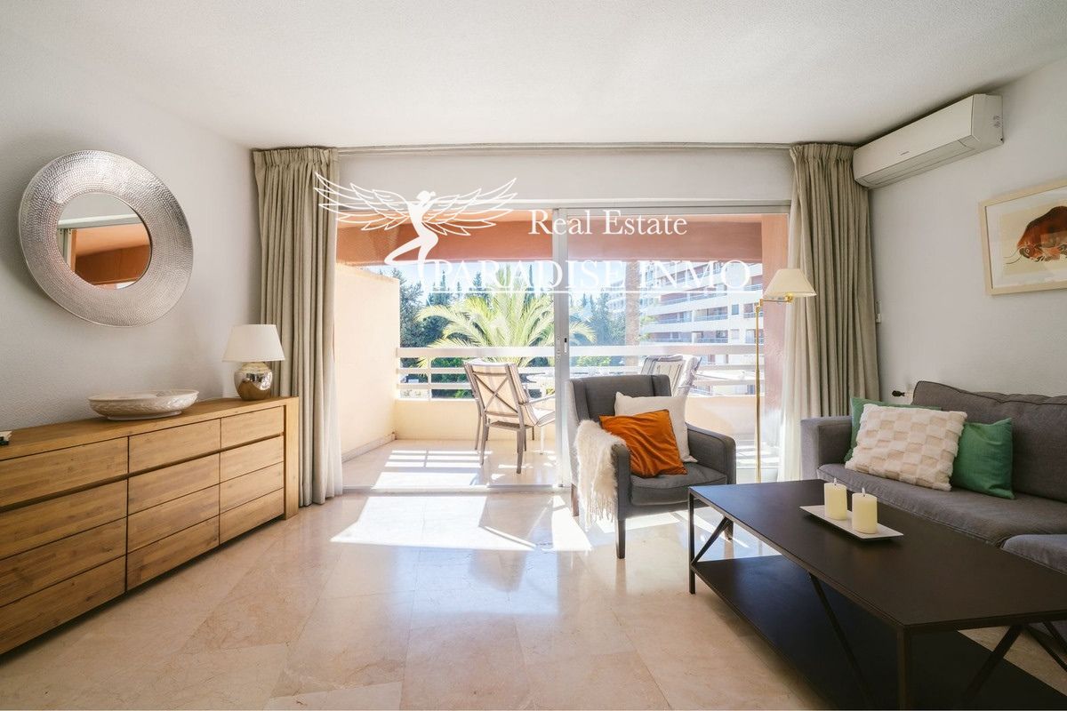 Flat for sale Marbella, Málaga. Ref: 4158. Paradise Group 