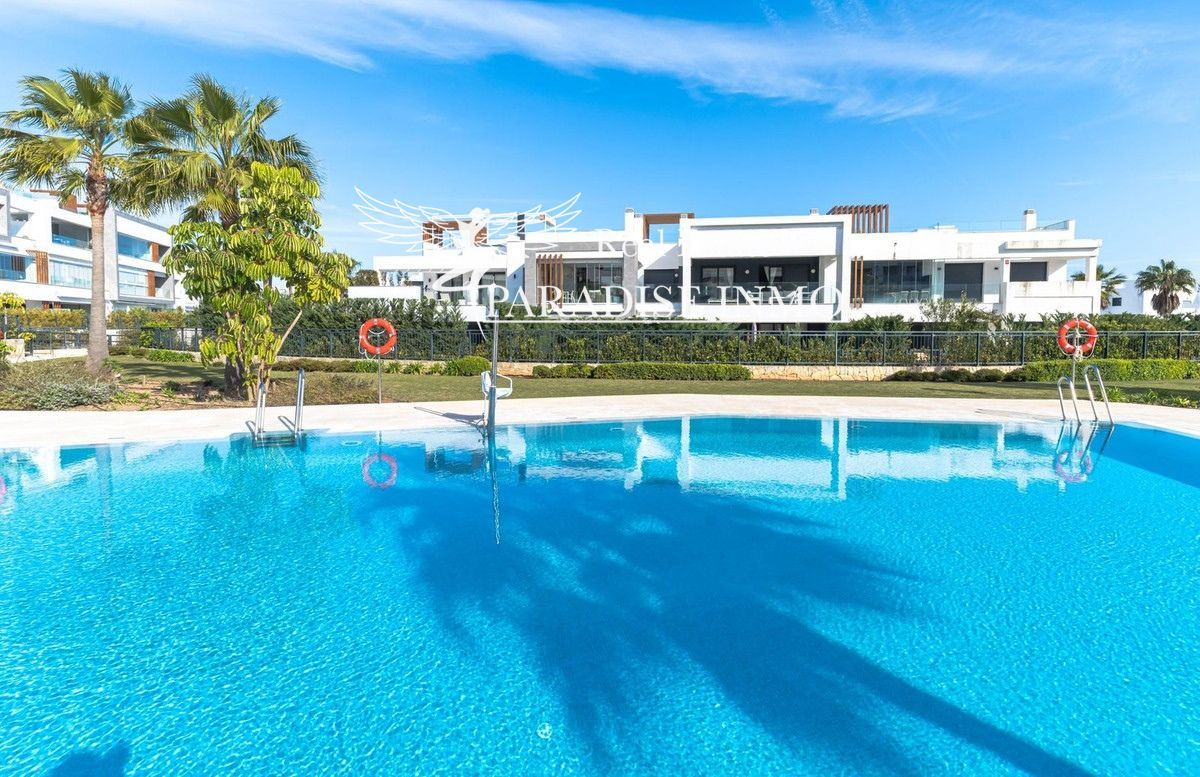 Flat for sale Estepona, Málaga. Ref: 4165. Paradise Group 