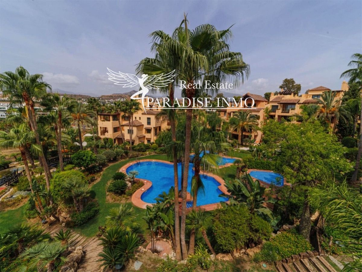 Flat for sale Estepona, Málaga. Ref: 4220. Paradise Group 