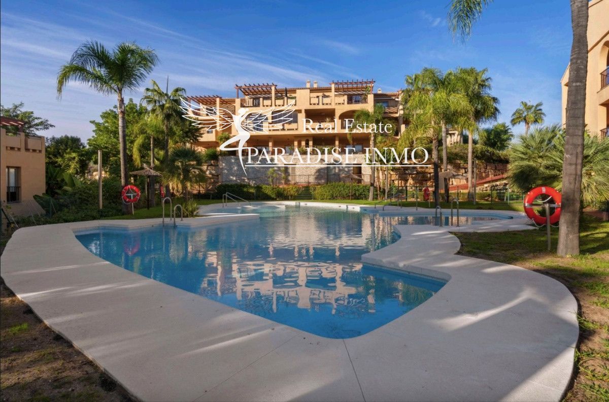 Flat for sale Benahavis, Málaga. Ref: 4238. Paradise Group 