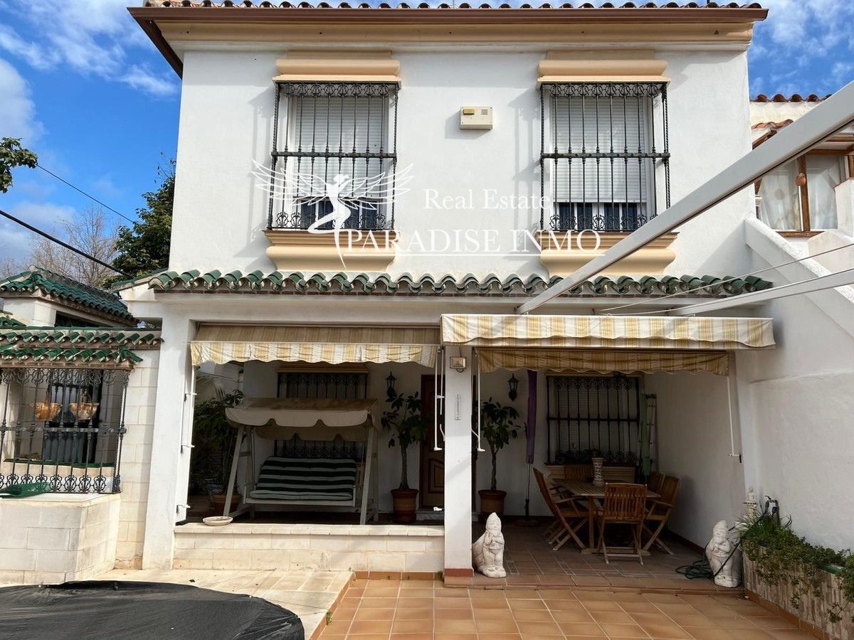 Detached villa for sale Marbella, Málaga. Ref: 4244. Paradise Group 