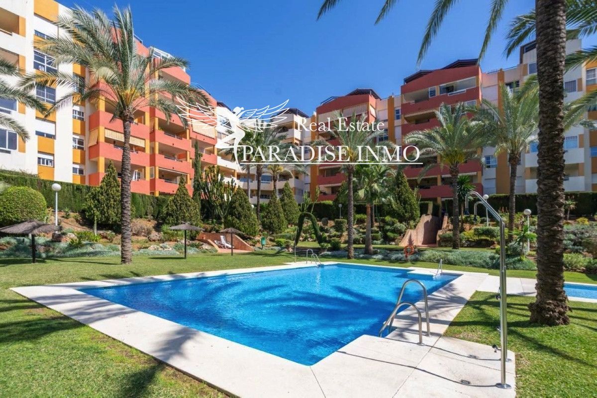 Flat for sale Estepona, Málaga. Ref: 4260. Paradise Group 