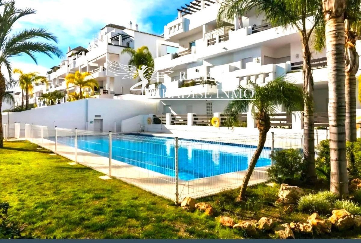 Flat for sale Estepona, Málaga. Ref: 4262. Paradise Group 