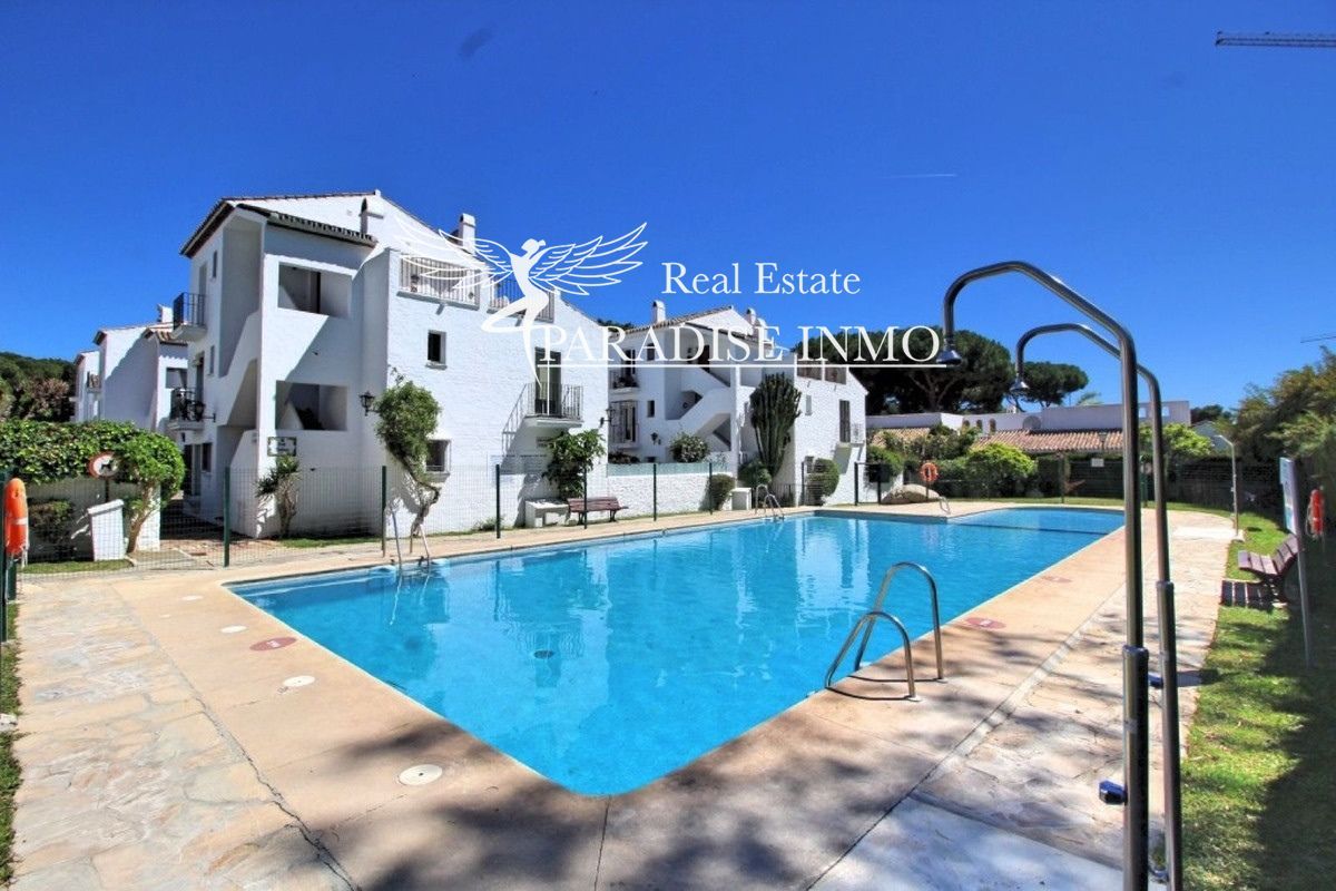 Flat for sale Estepona, Málaga. Ref: 4295. Paradise Group 