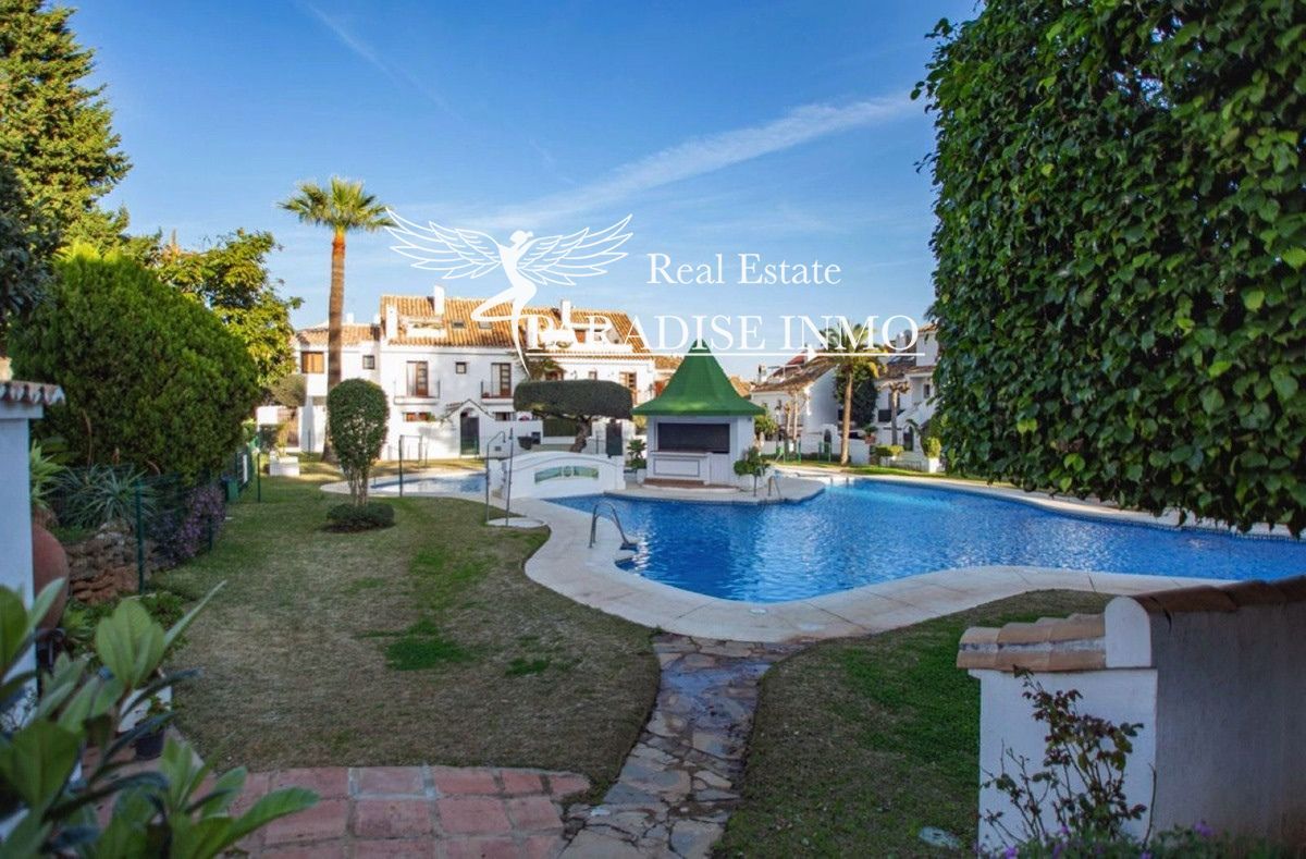 Detached villa for sale Marbella, Málaga. Ref: 4308. Paradise Group 