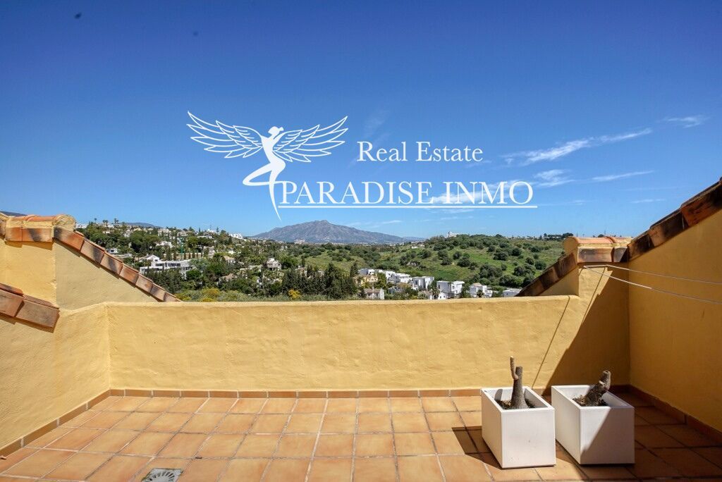 Flat for sale Estepona, Málaga. Ref: 4330. Paradise Group 