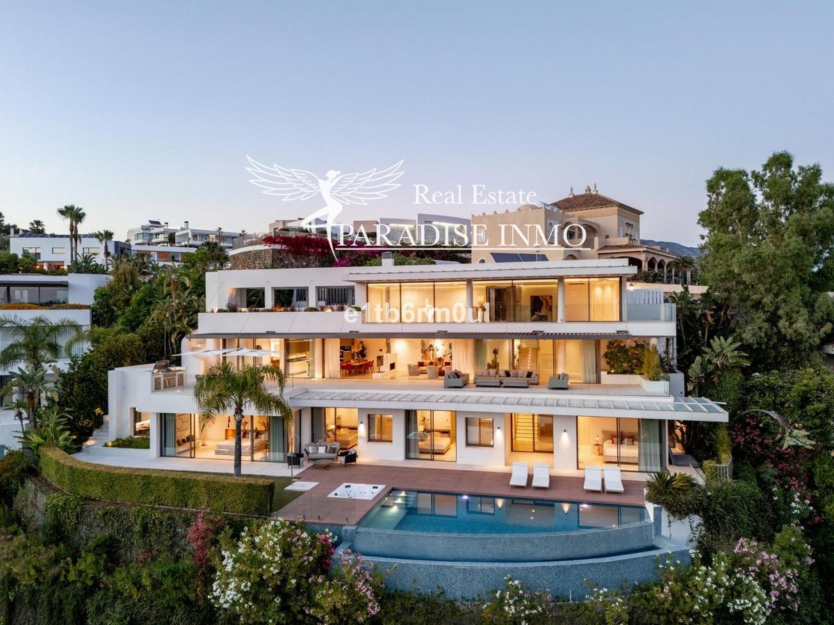 Detached villa for sale Benahavis, Málaga. Ref: 4343. Paradise Group 
