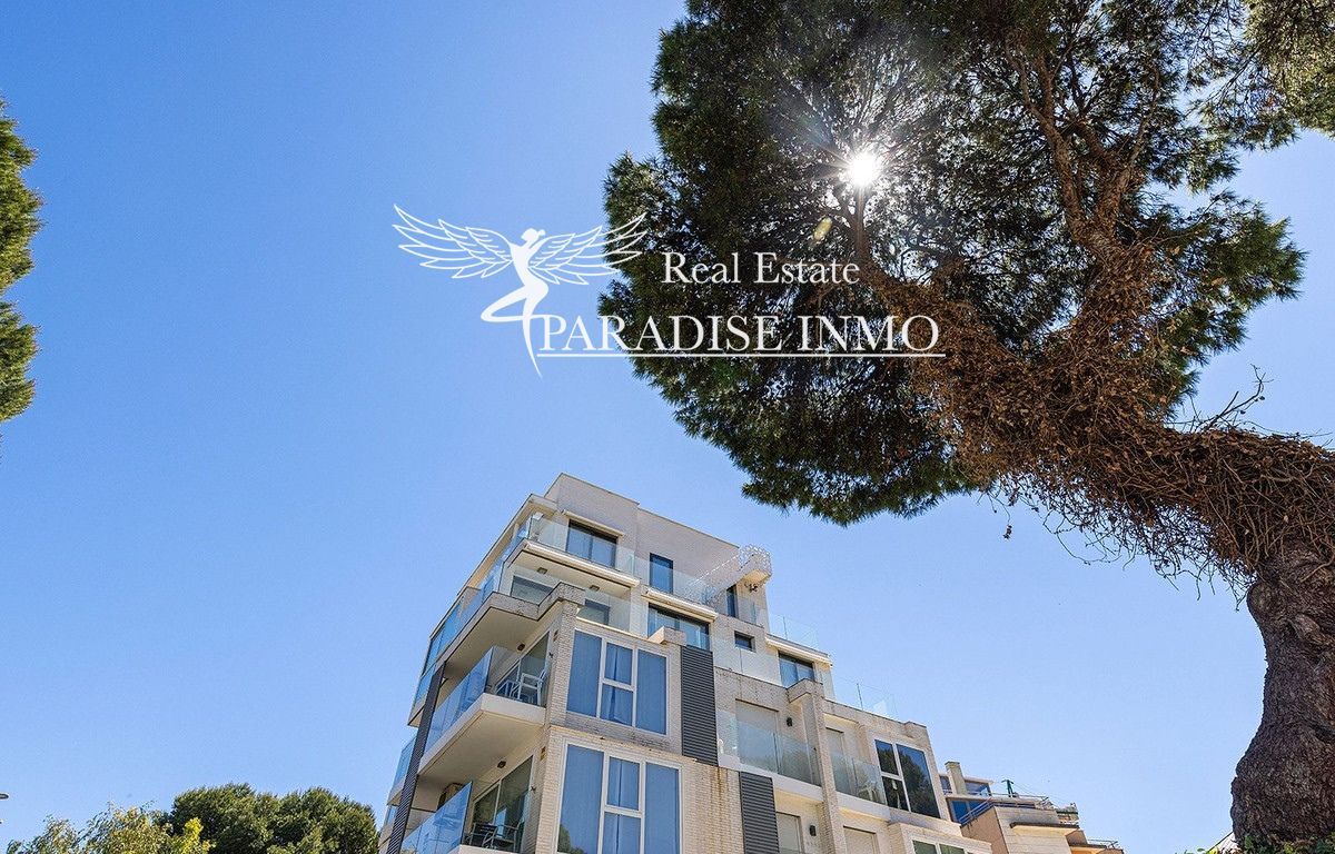 Flat for sale Benalmádena, Málaga. Ref: 4353. Paradise Group 