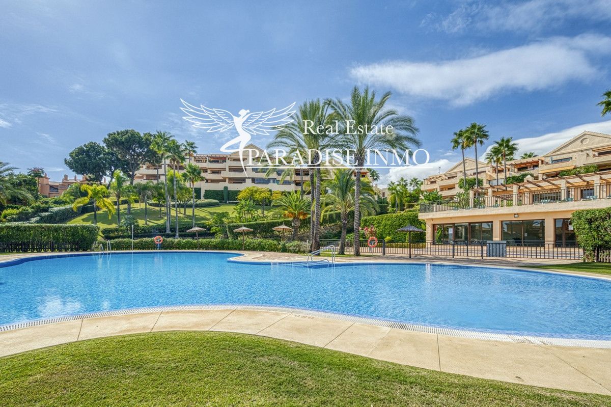 Flat for sale Benahavis, Málaga. Ref: 4378. Paradise Group 
