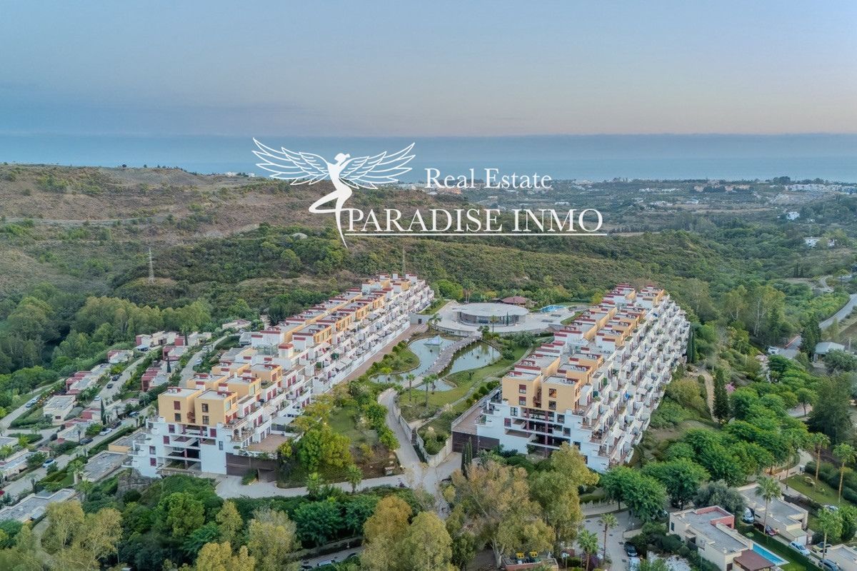 Flat for sale Estepona, Málaga. Ref: 4392. Paradise Group 
