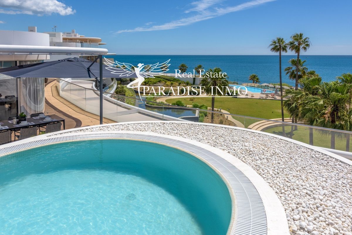 Flat for sale Estepona, Málaga. Ref: 4395. Paradise Group 