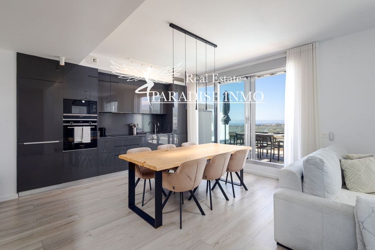 Flat for sale Estepona, Málaga. Ref: 4400. Paradise Group 