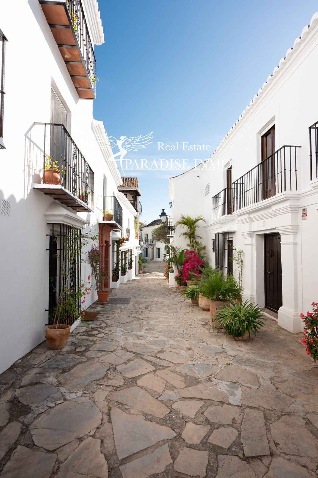 House for sale Marbella, Málaga. Ref: 4404. Paradise Group 