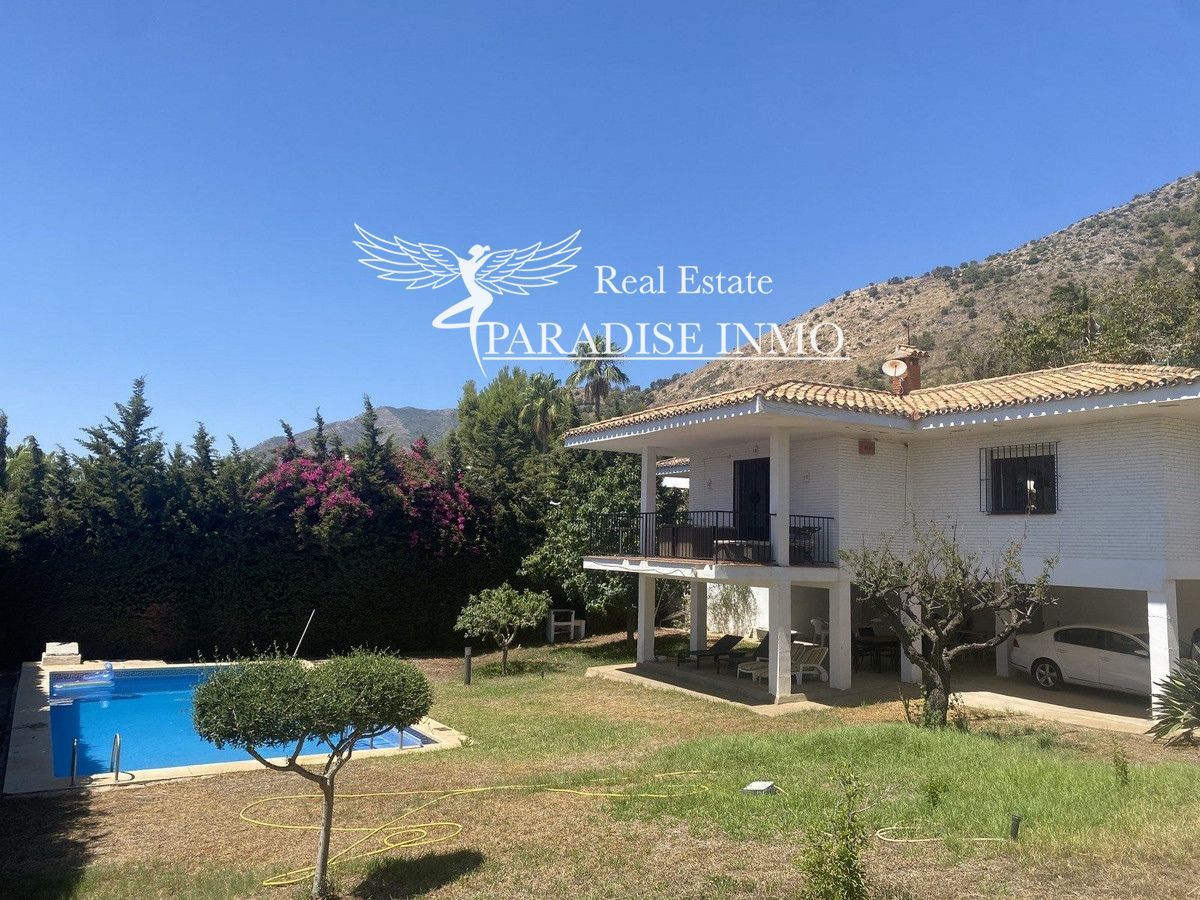 Detached villa for sale Benalmádena, Málaga. Ref: 4465. Paradise Group 