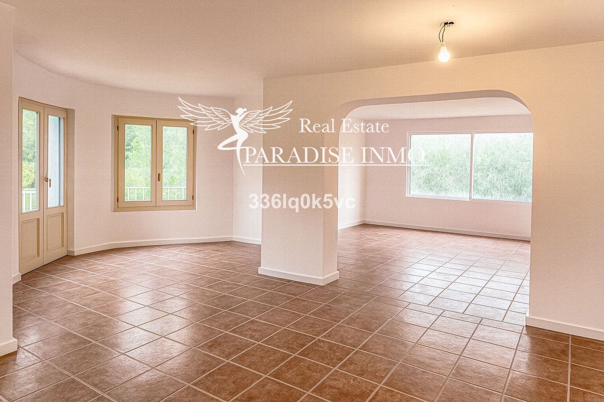 Detached villa for sale Benahavis, Málaga. Ref: 4483. Paradise Group 
