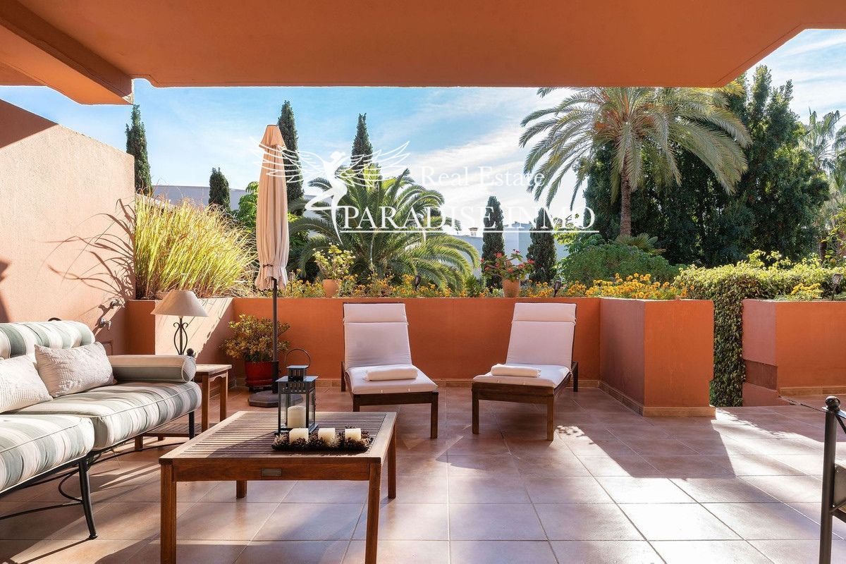 Flat for sale Marbella, Málaga. Ref: 4491. Paradise Group 