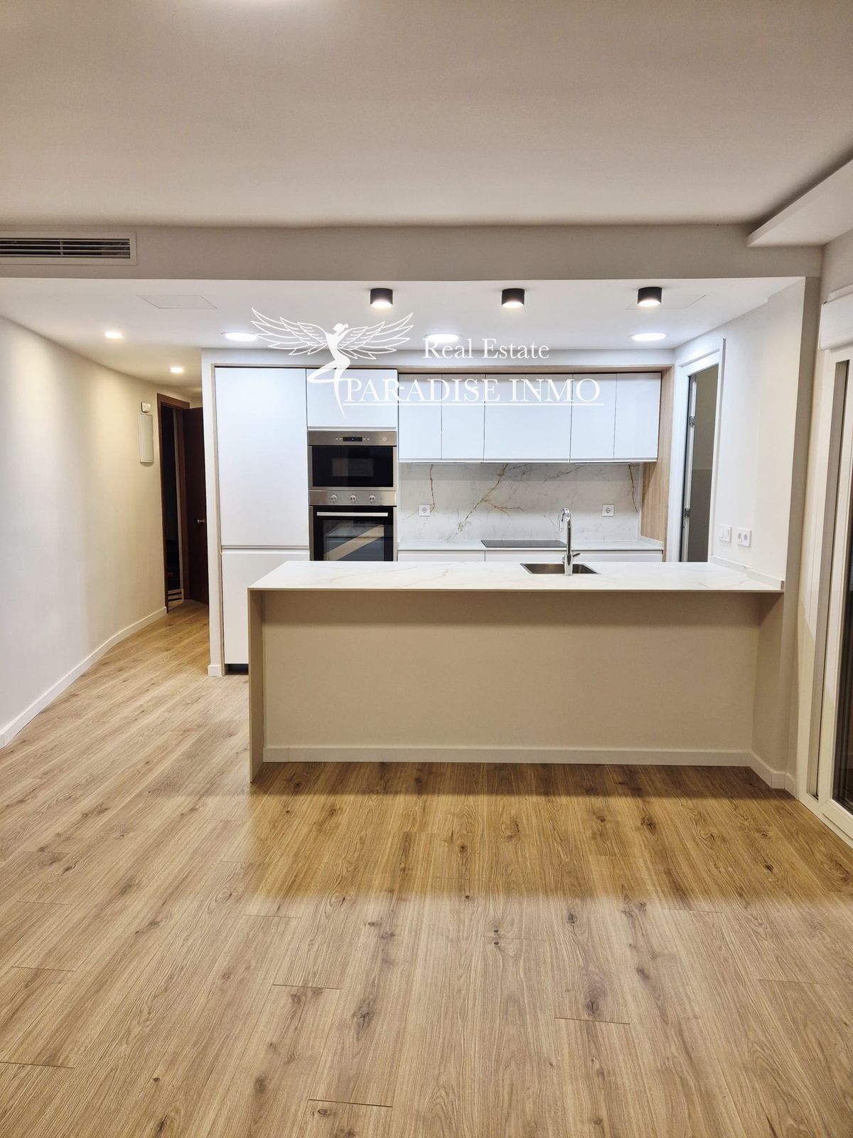 Flat for sale Fuengirola, Málaga. Ref: 4497. Paradise Group 
