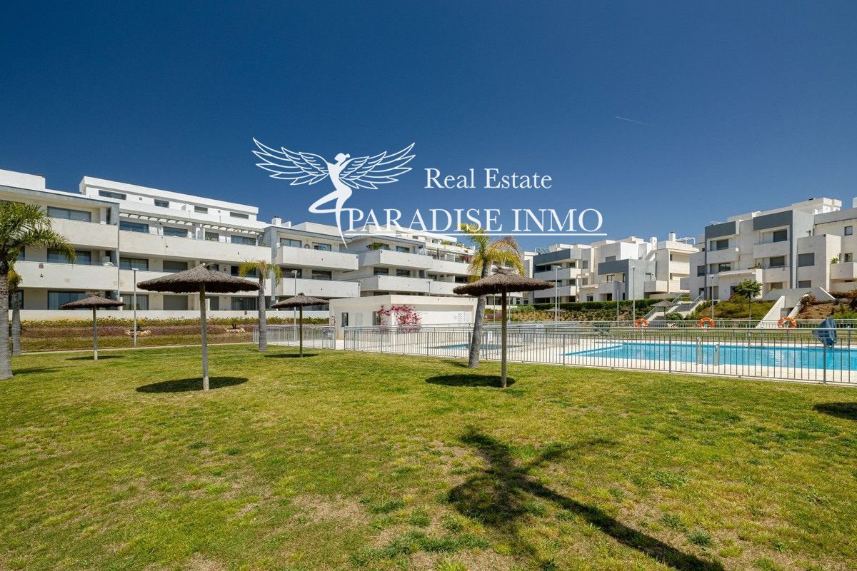 Flat for sale Estepona, Málaga. Ref: 4549. Paradise Group 