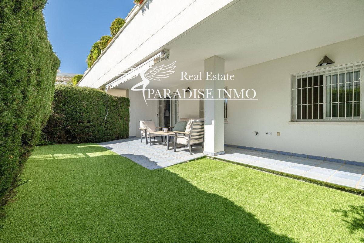 Flat for sale Marbella, Málaga. Ref: 4550. Paradise Group 