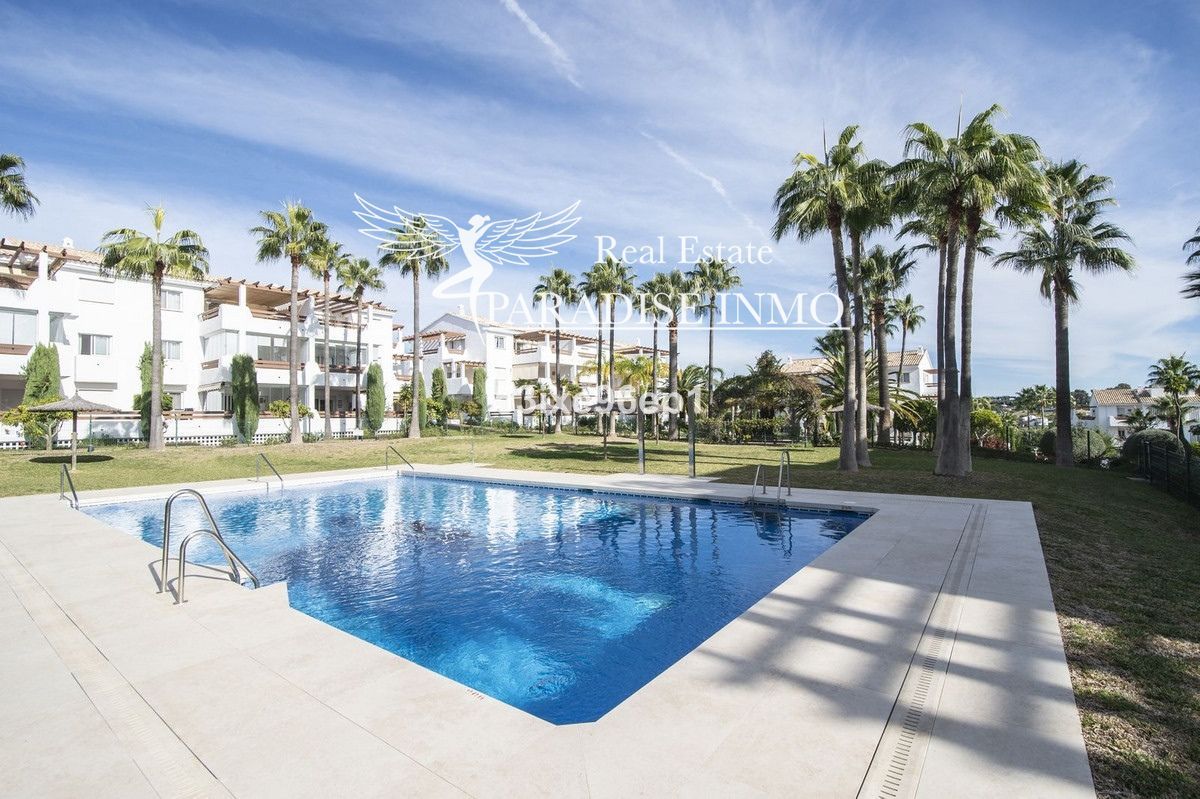 Flat for sale Estepona, Málaga. Ref: 4554. Paradise Group 
