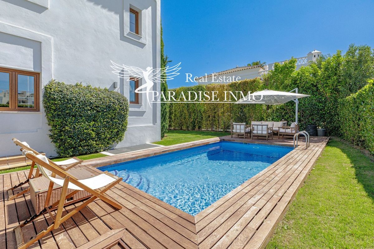 Detached villa for sale Estepona, Málaga. Ref: 4572. Paradise Group 