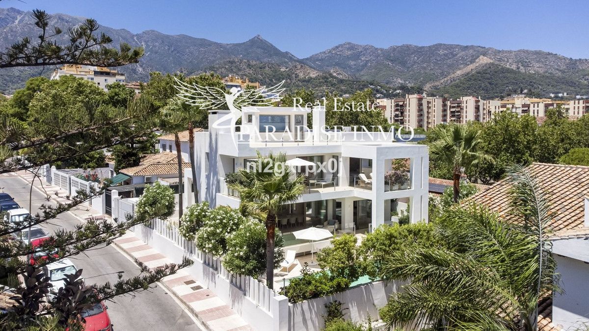 Detached villa for sale Marbella, Málaga. Ref: 4584. Paradise Group 