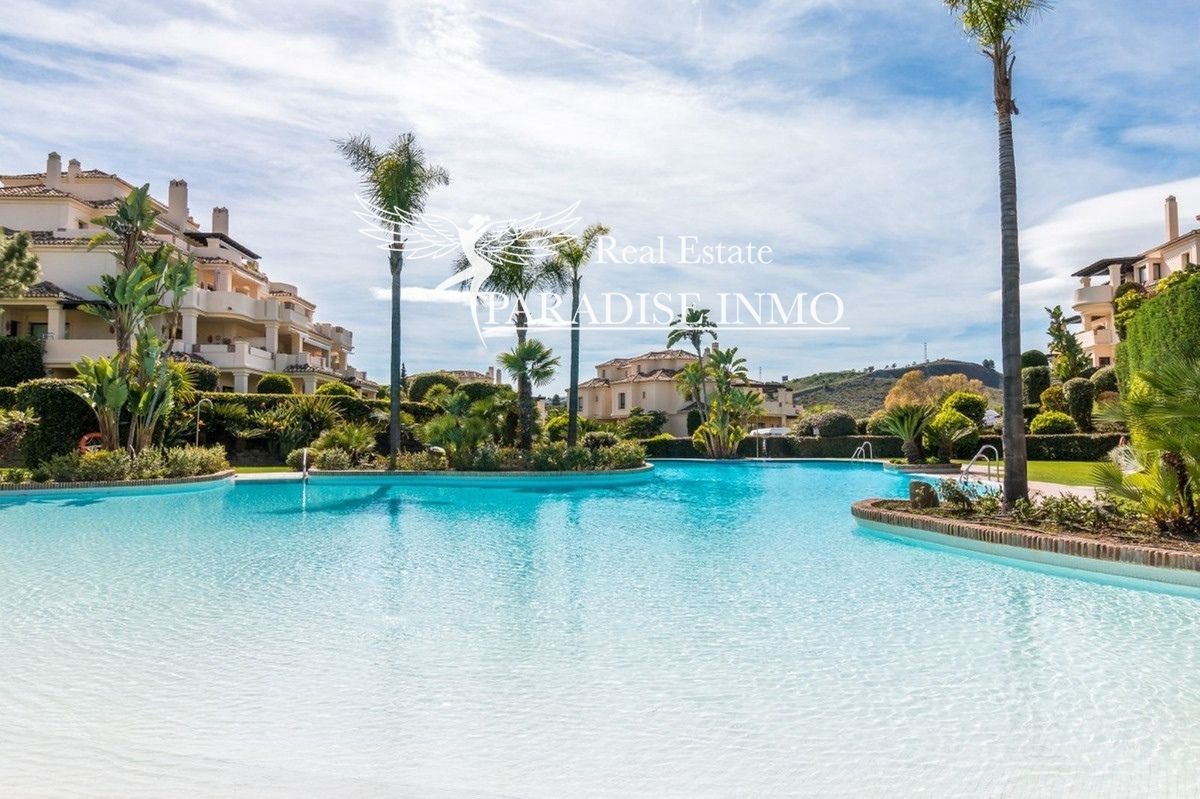 Flat for sale Benahavis, Málaga. Ref: 4590. Paradise Group 