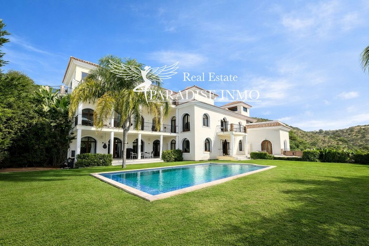 Detached villa for sale Benahavis, Málaga. Ref: 4593. Paradise Group 
