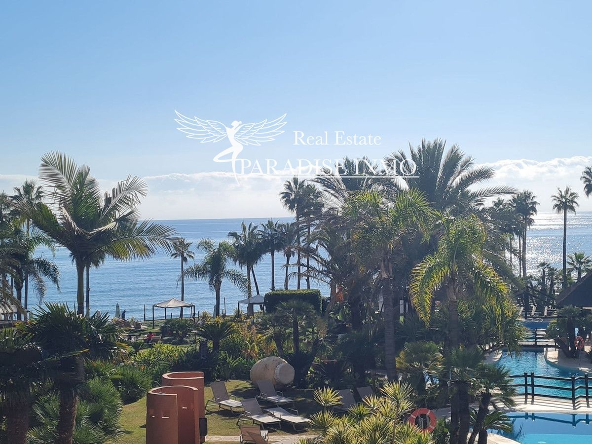 Flat for sale Estepona, Málaga. Ref: 4648. Paradise Group 