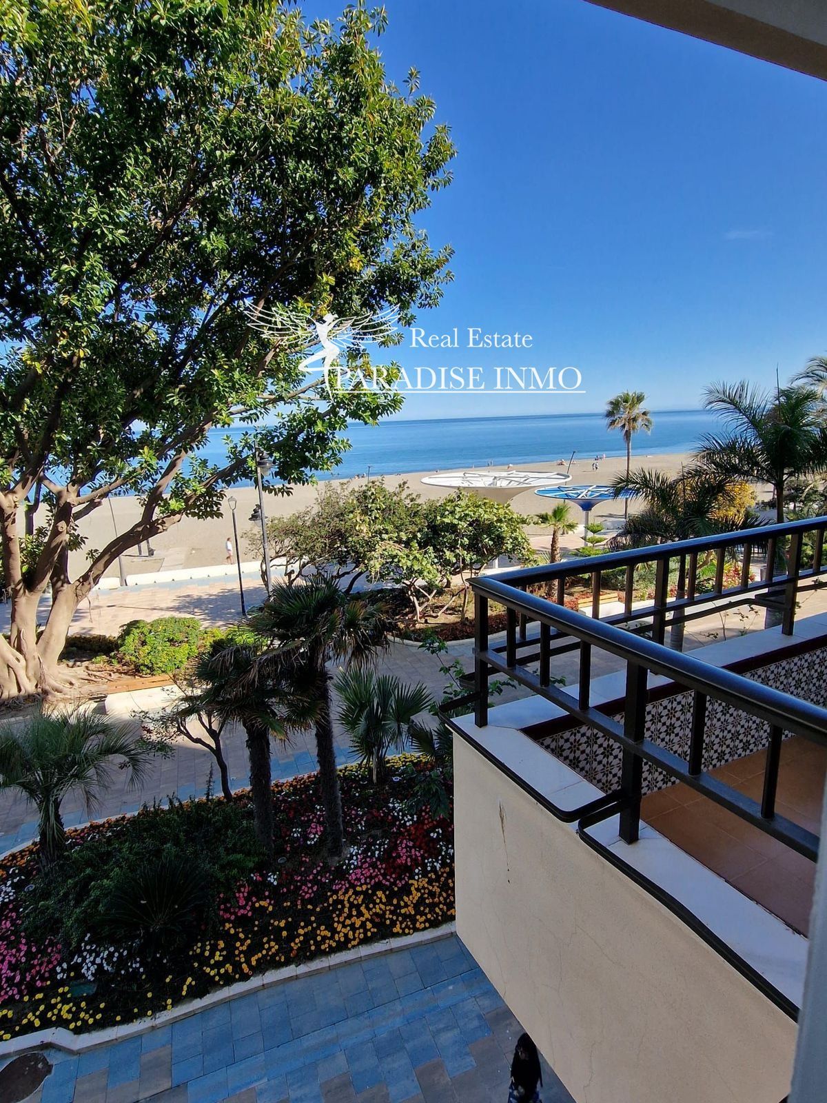 Flat for sale Estepona, Málaga. Ref: 4669. Paradise Group 