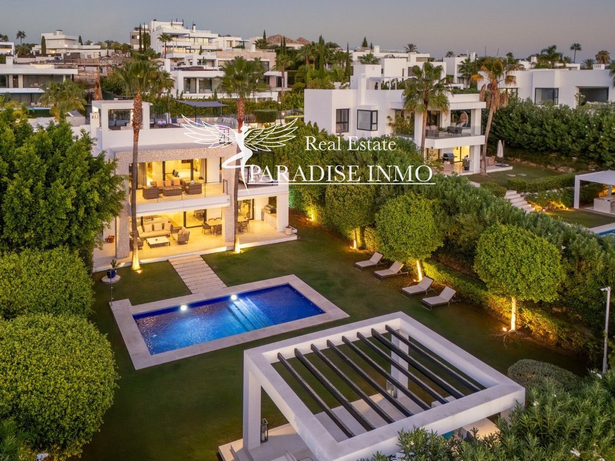 Detached villa for sale Marbella, Málaga. Ref: 4706. Paradise Group 