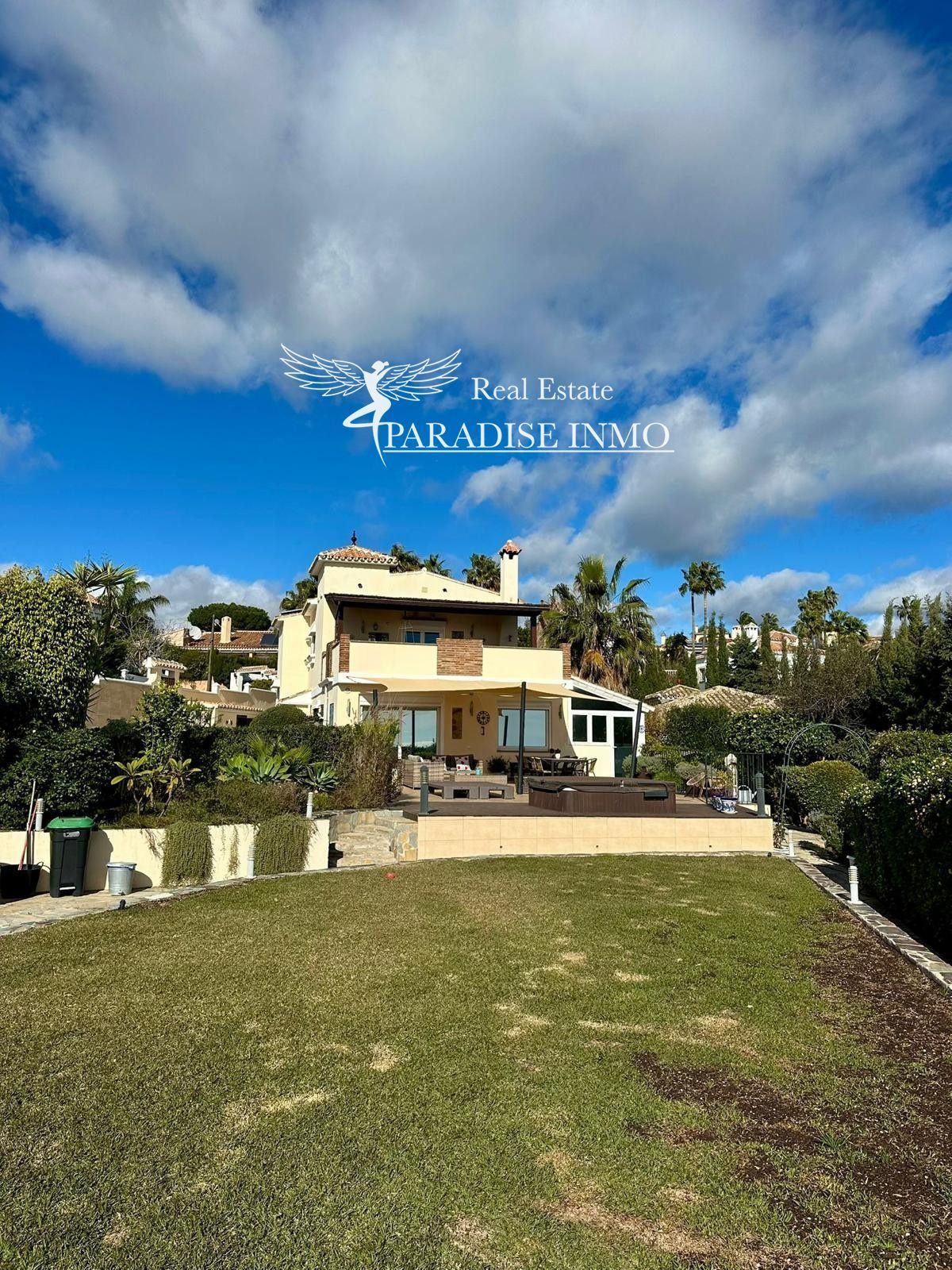Detached villa for sale Estepona, Málaga. Ref: 4717. Paradise Group 