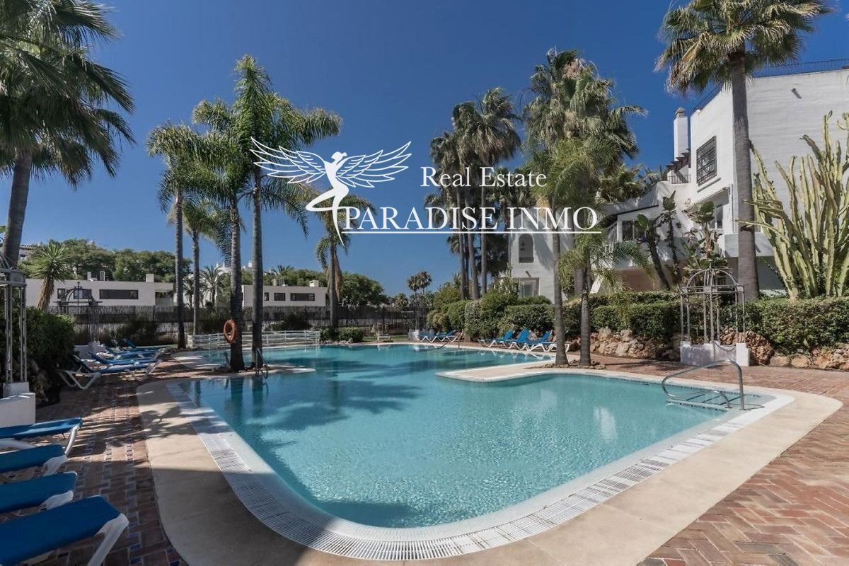 Flat for sale Marbella, Málaga. Ref: 4733. Paradise Group 