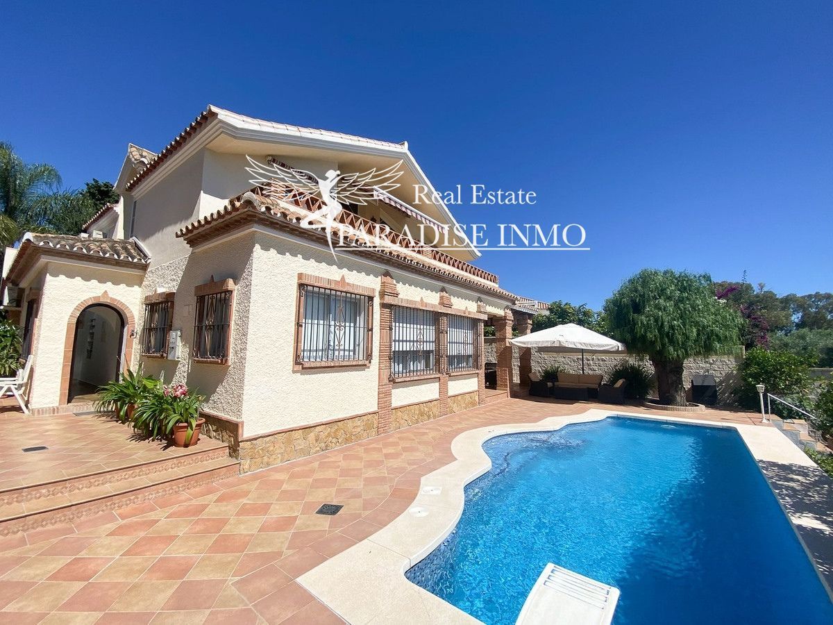 Detached villa for sale Marbella, Málaga. Ref: 4734. Paradise Group 
